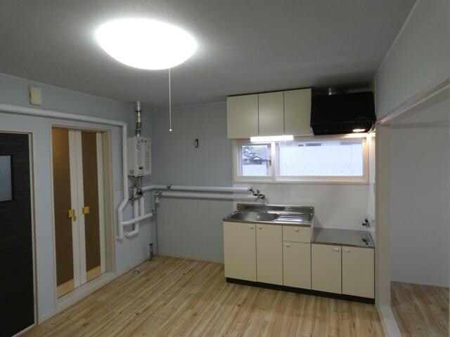 ひまわりハイツ若葉の物件内観写真