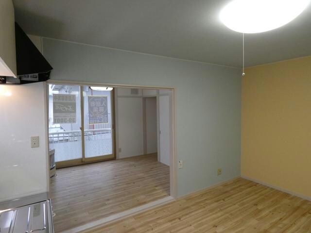 ひまわりハイツ若葉の物件内観写真