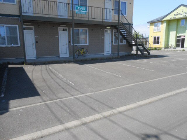 コーポカデンツァの物件外観写真