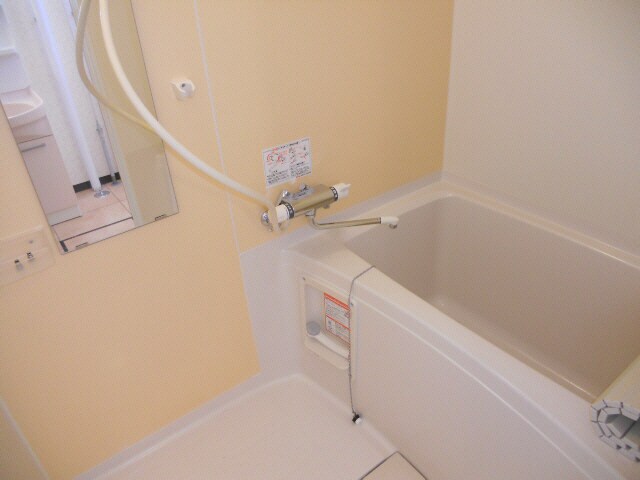 ラ・セシリアの物件内観写真