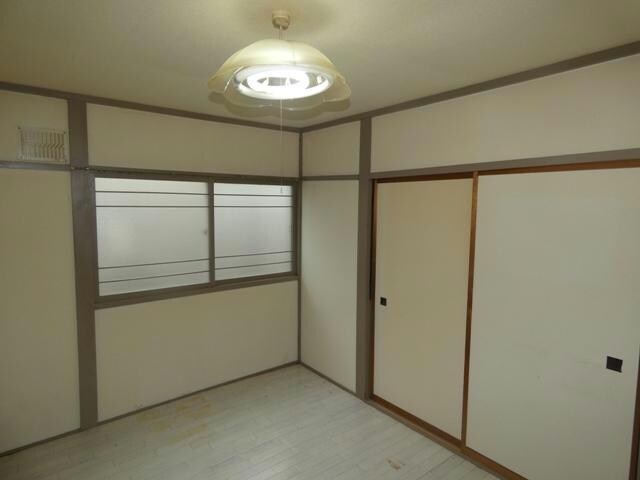 中井ハイツの物件内観写真