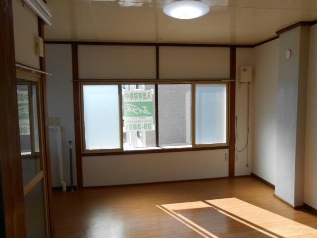 浅井マンション№６の物件内観写真