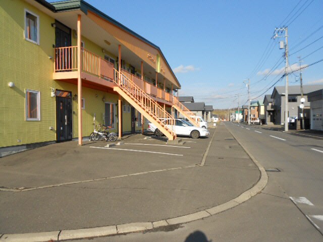 メイプルタウンルベルの物件外観写真