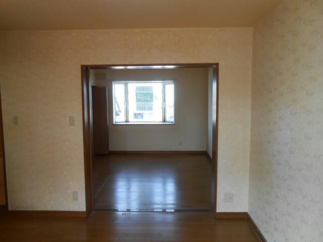 メイプルタウンルベルの物件内観写真