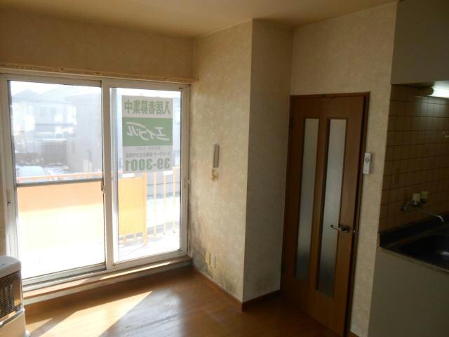 メイプルタウンルベルの物件内観写真