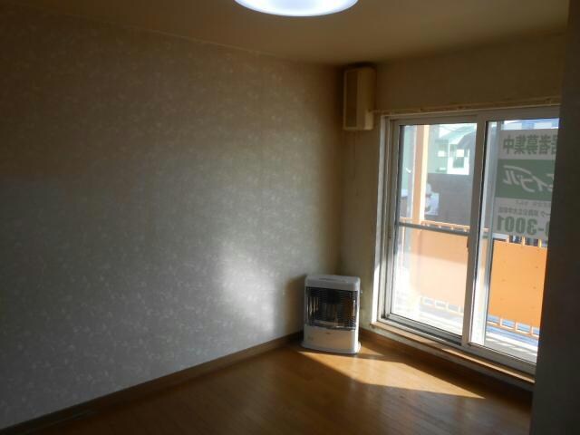 メイプルタウンルベルの物件内観写真