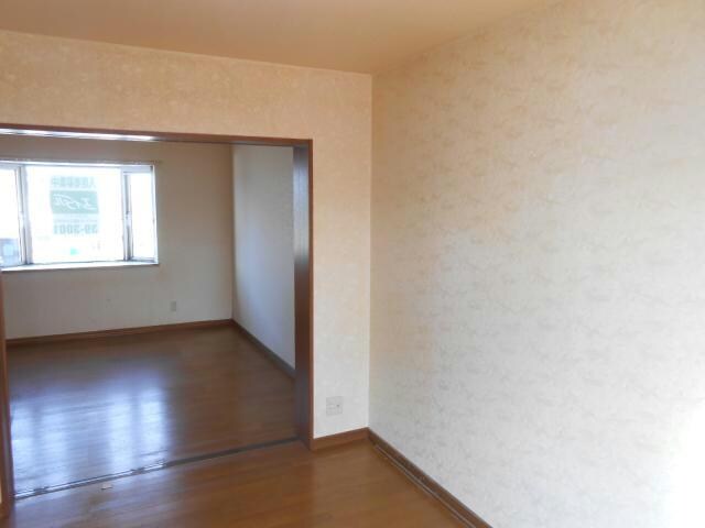 メイプルタウンルベルの物件内観写真