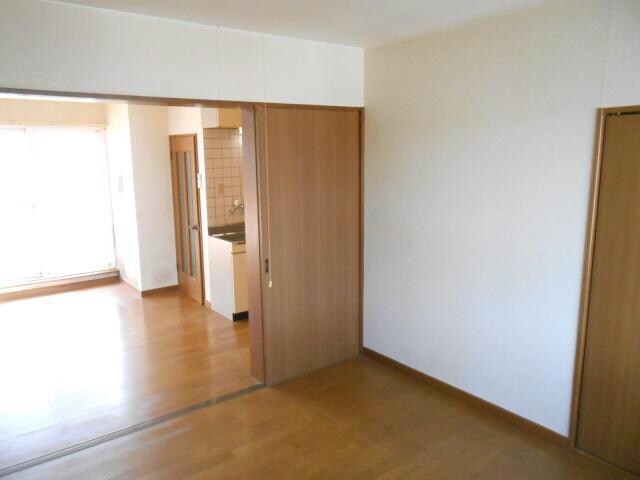 メイプルタウンルベルの物件内観写真