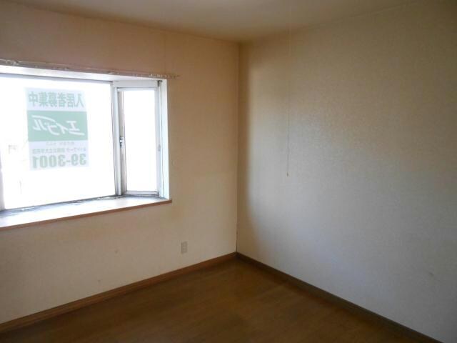 メイプルタウンルベルの物件内観写真