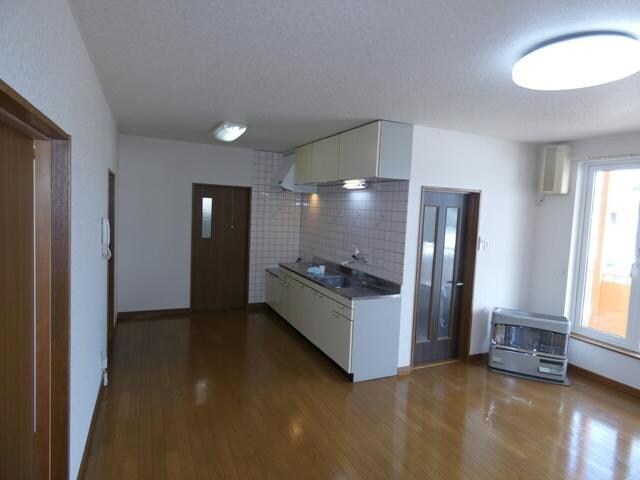 メイプルタウンルベルの物件内観写真