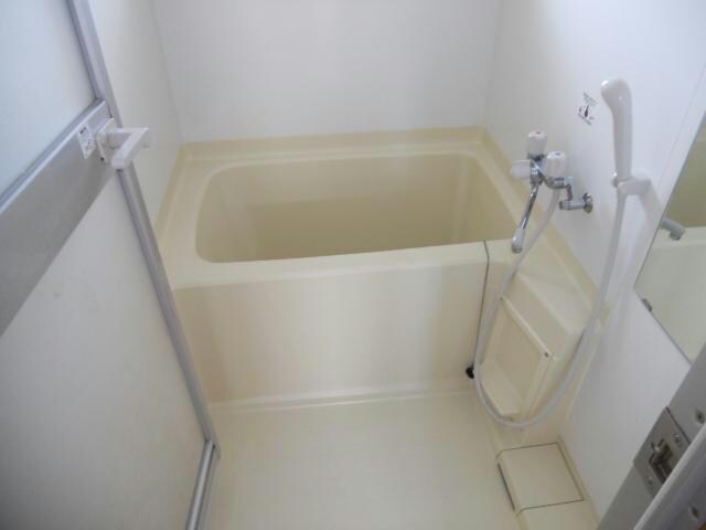 喜代丸ハイツの物件内観写真