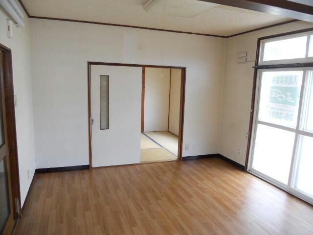 喜代丸ハイツの物件内観写真