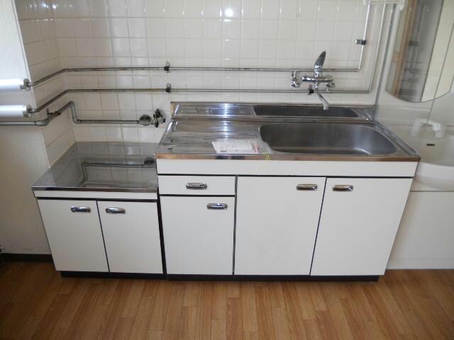 喜代丸ハイツの物件内観写真