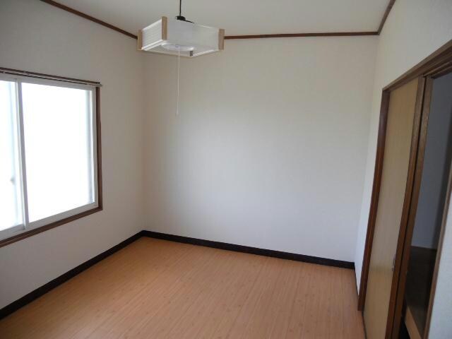 喜代丸ハイツの物件内観写真