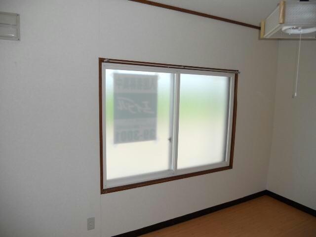 喜代丸ハイツの物件内観写真