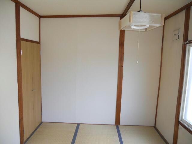 喜代丸ハイツの物件内観写真