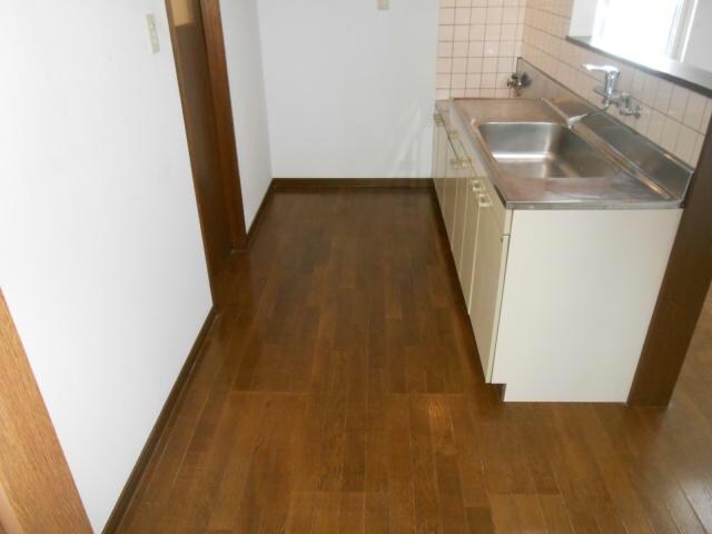 メゾンベルーガの物件内観写真