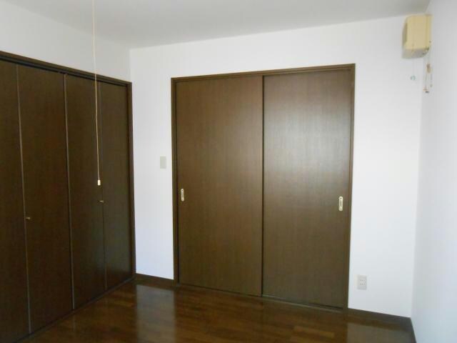 メゾンベルーガの物件内観写真