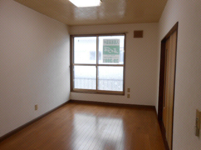 ハイツ太陽の物件内観写真