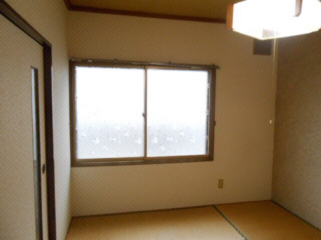 ハイツ太陽の物件内観写真