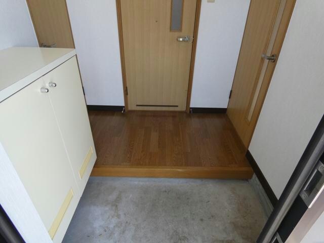 イシュタール鶴巣の物件内観写真