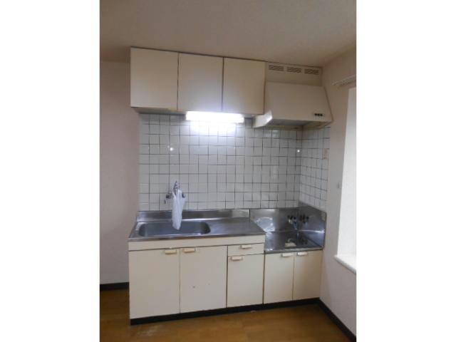 イシュタール鶴巣の物件内観写真