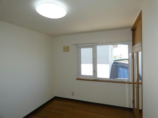 イシュタール鶴巣の物件内観写真