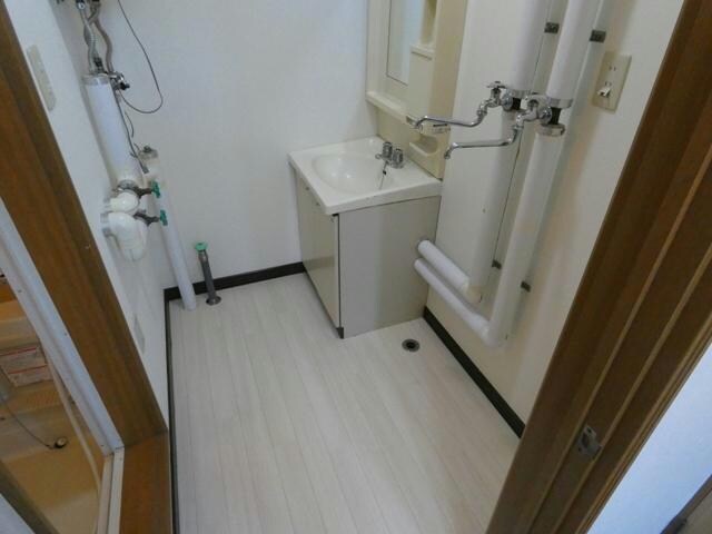 イシュタール鶴巣の物件内観写真