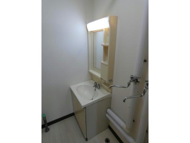 イシュタール鶴巣の物件内観写真