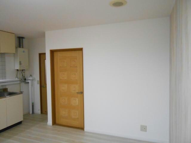 イシュタール鶴巣の物件内観写真