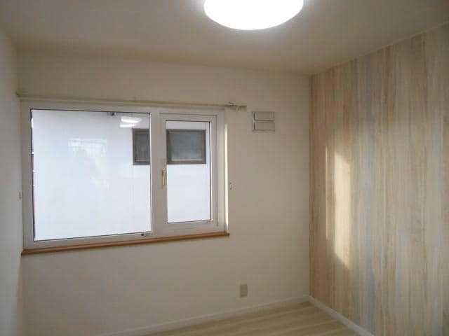 イシュタール鶴巣の物件内観写真