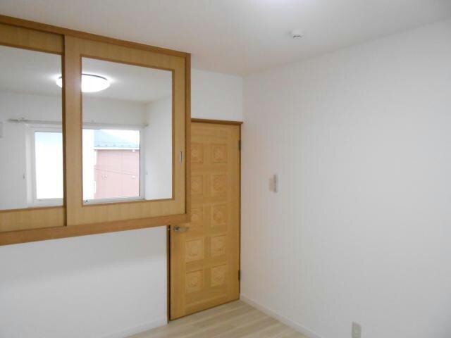 イシュタール鶴巣の物件内観写真