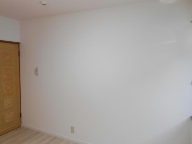 イシュタール鶴巣の物件内観写真