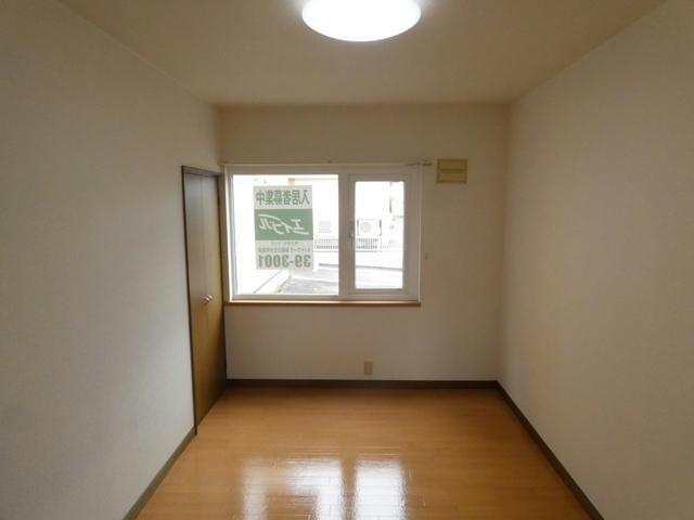 シップスシェリーの物件内観写真