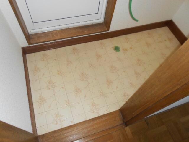 新開ハイツの物件内観写真