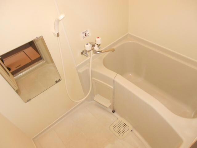 ハートカクテルの物件内観写真