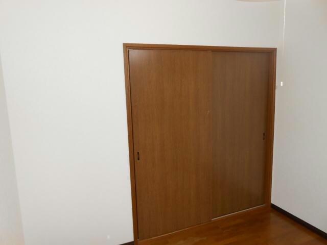 アイランドハイツの物件内観写真