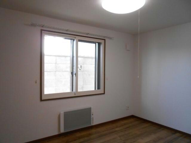 ＴＲＡＤ　ＯＮＥの物件内観写真