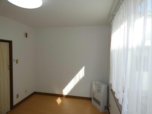 ハウス春の物件内観写真