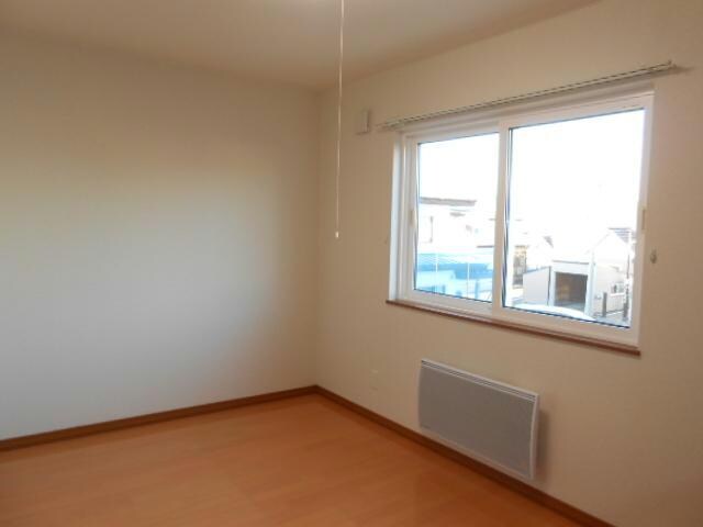 シャトレイ西青山Ⅱの物件内観写真