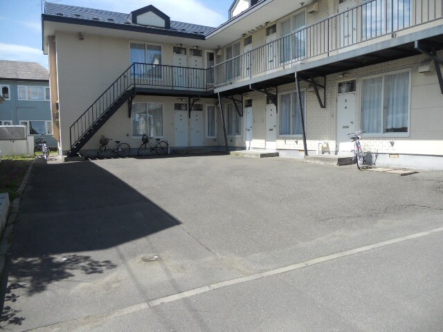 メモリアルハイツの物件外観写真