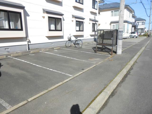 メモリアルパレスの物件外観写真