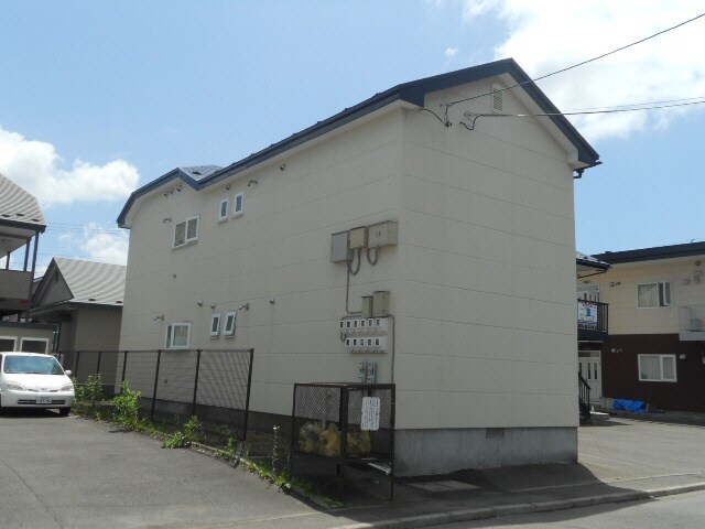 メモリアルコーポの物件外観写真