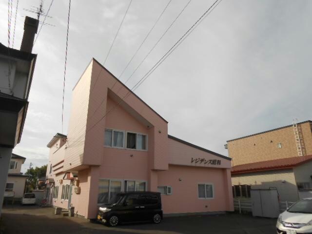 レジデンス昭和の物件外観写真