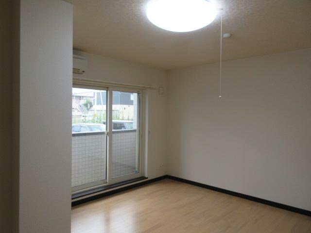 ラパーチェ緑ヶ丘の物件内観写真