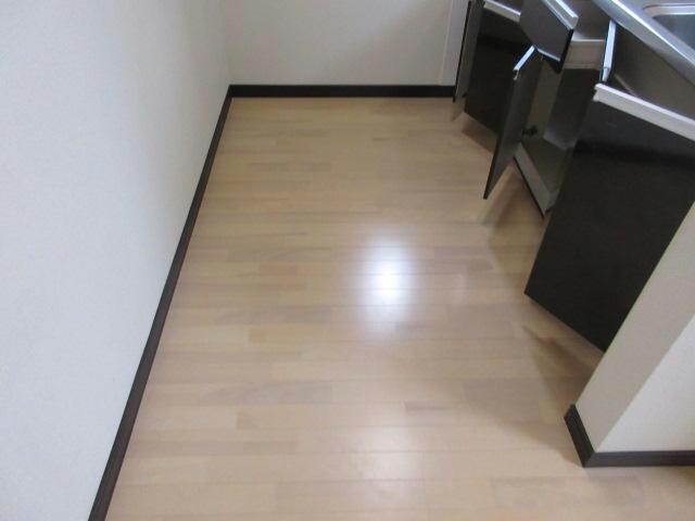 ラパーチェ緑ヶ丘の物件内観写真