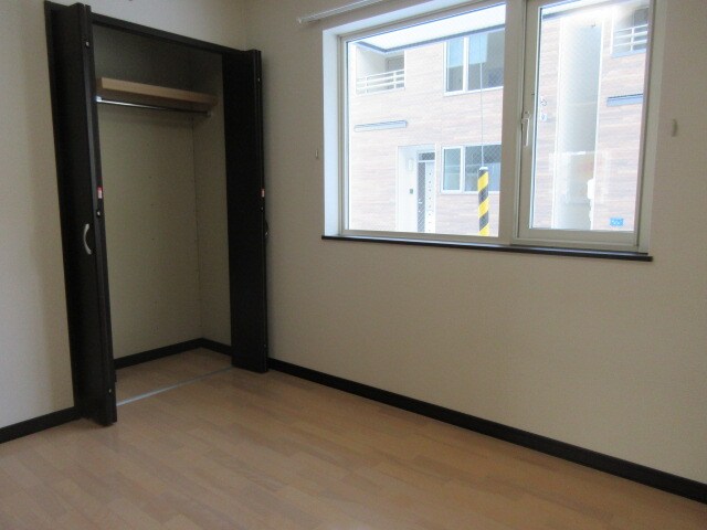 ラパーチェ緑ヶ丘の物件内観写真