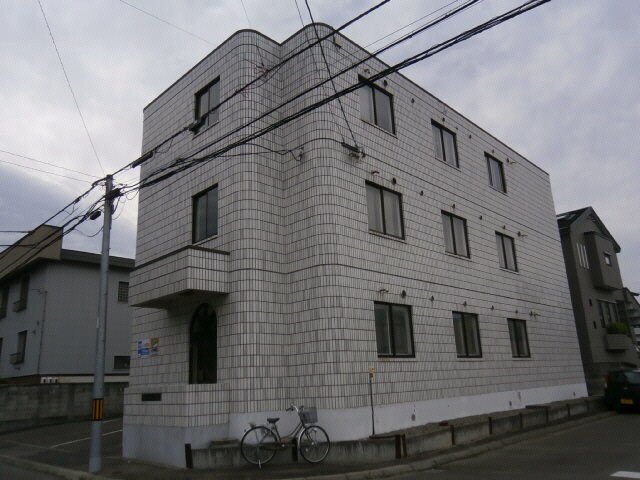 グリーンハイムイズミの物件外観写真