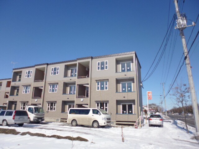 ステラⅠの物件外観写真