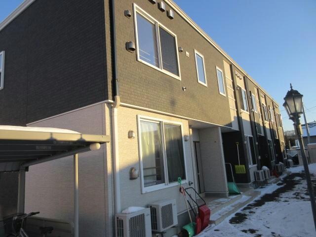 モッソ・コンブリオの物件外観写真